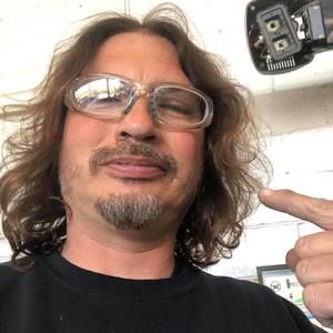 Meet your Posher, Eddy